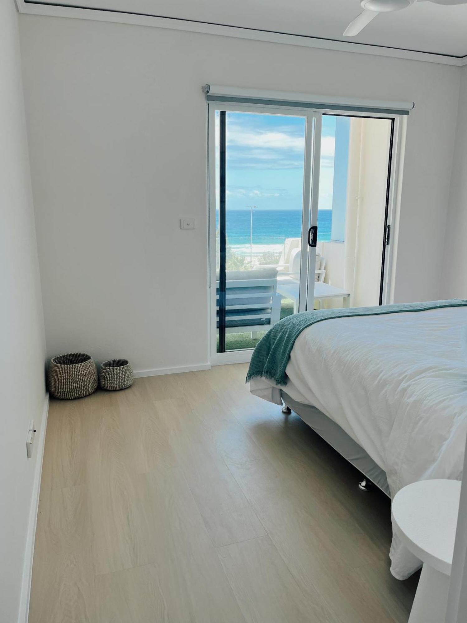 Bondi Beach Waves 2 Beachfront Apartment Σίδνεϊ Εξωτερικό φωτογραφία
